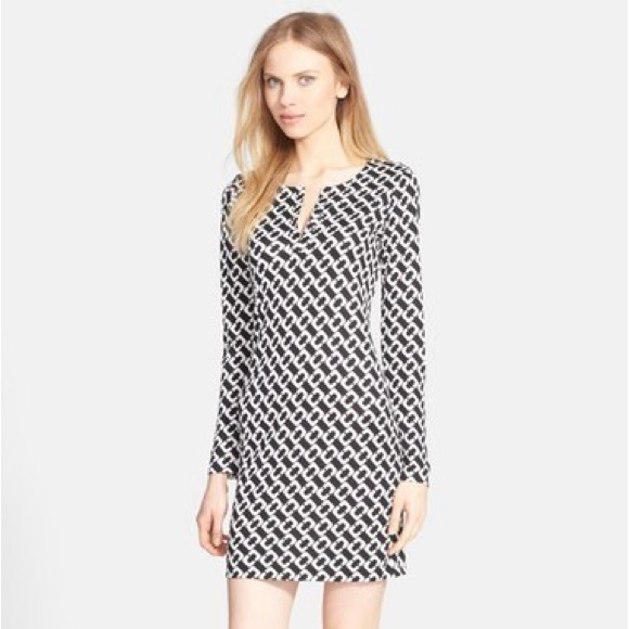 Diane Von Furstenberg Reina Silk Dress Long Sleeve Mini Black White Chain Size 2 - Picture 1 of 8